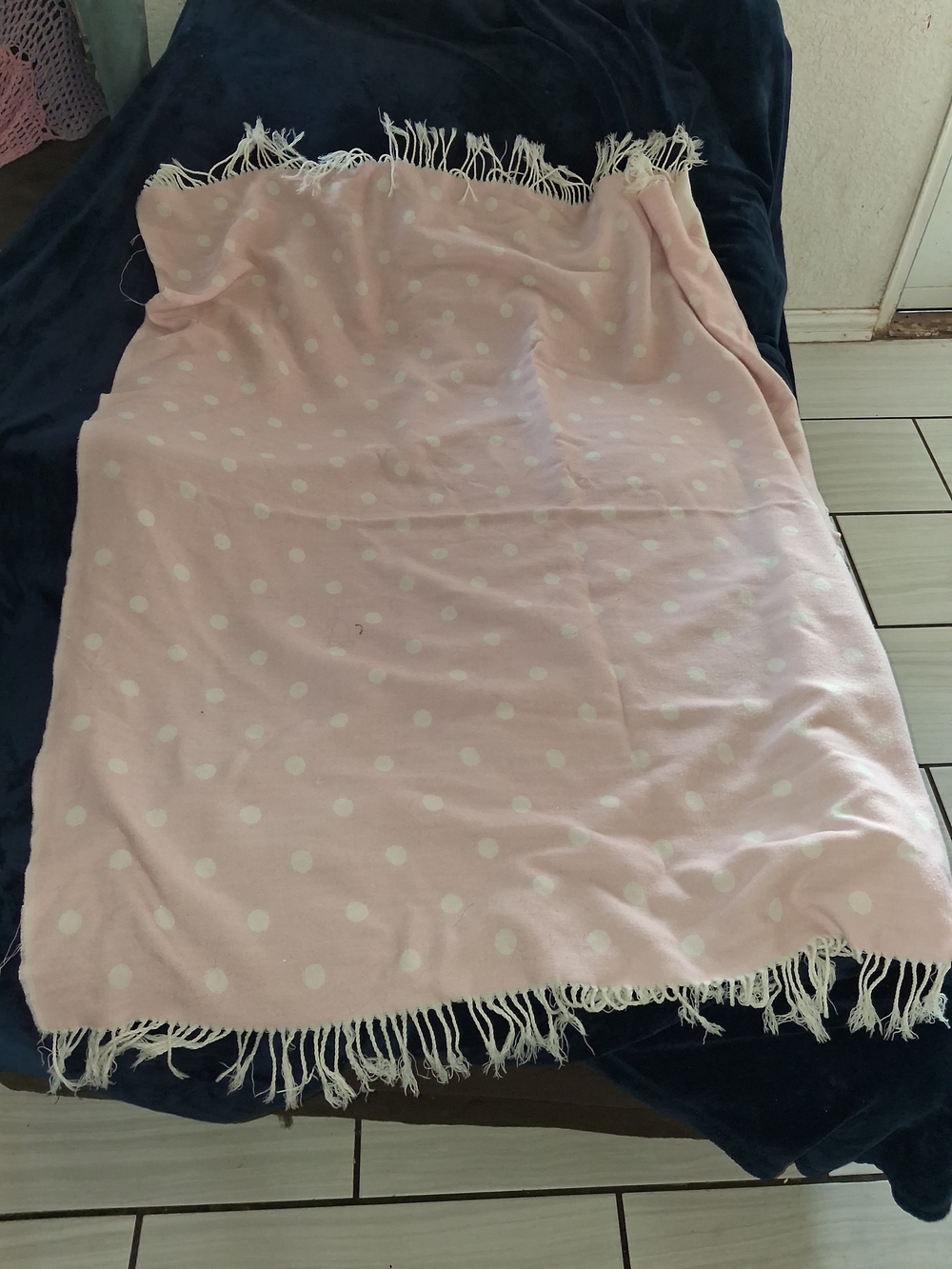 Reversible Blanket - Picture 2 of 4